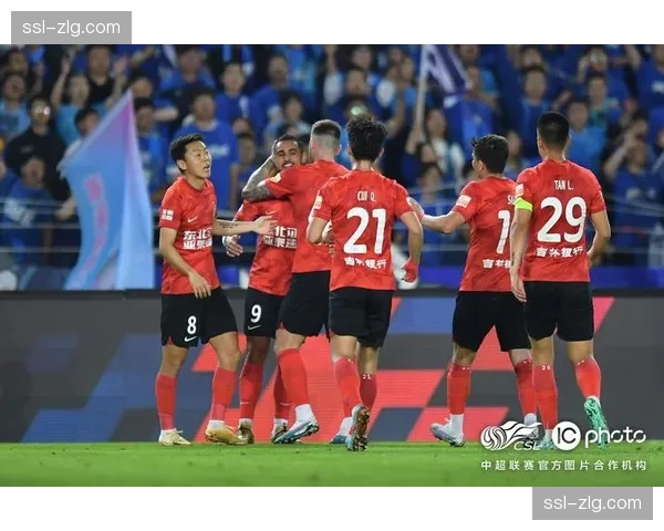 长春亚泰2-1逆转南通支云，塞尔吉尼奥补时阶段点射绝杀