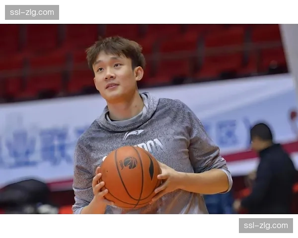 河南省篮球城市联赛允许符合条件的退役职业球员参赛 河南省篮球城市联赛允许符合条件的退役职业球员参赛